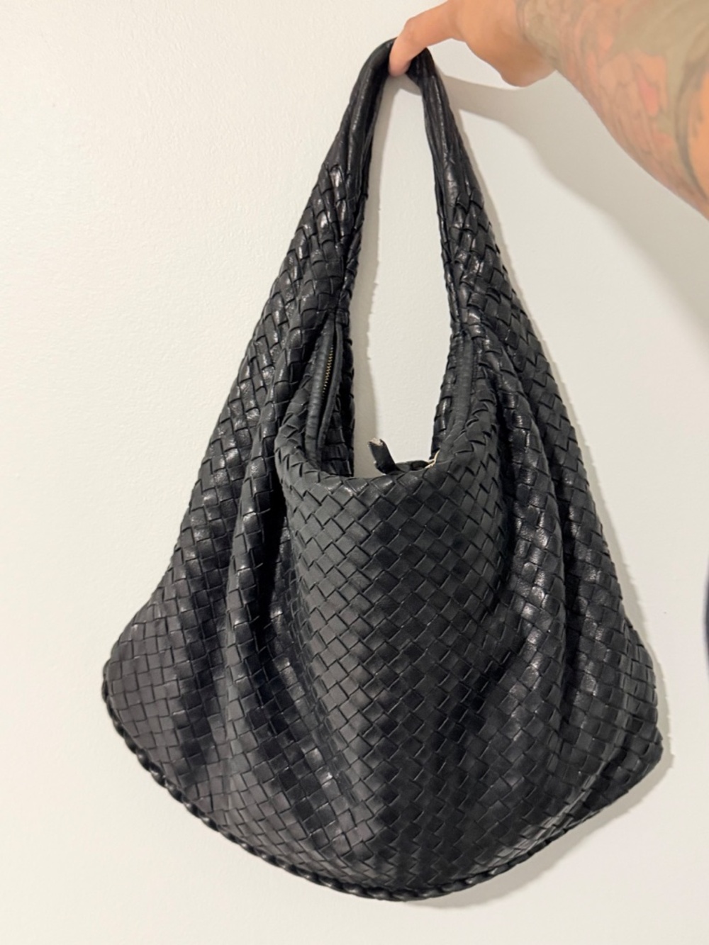 Bottega Veneta Intrecciato Hobo Bag - Picture 10 of 10